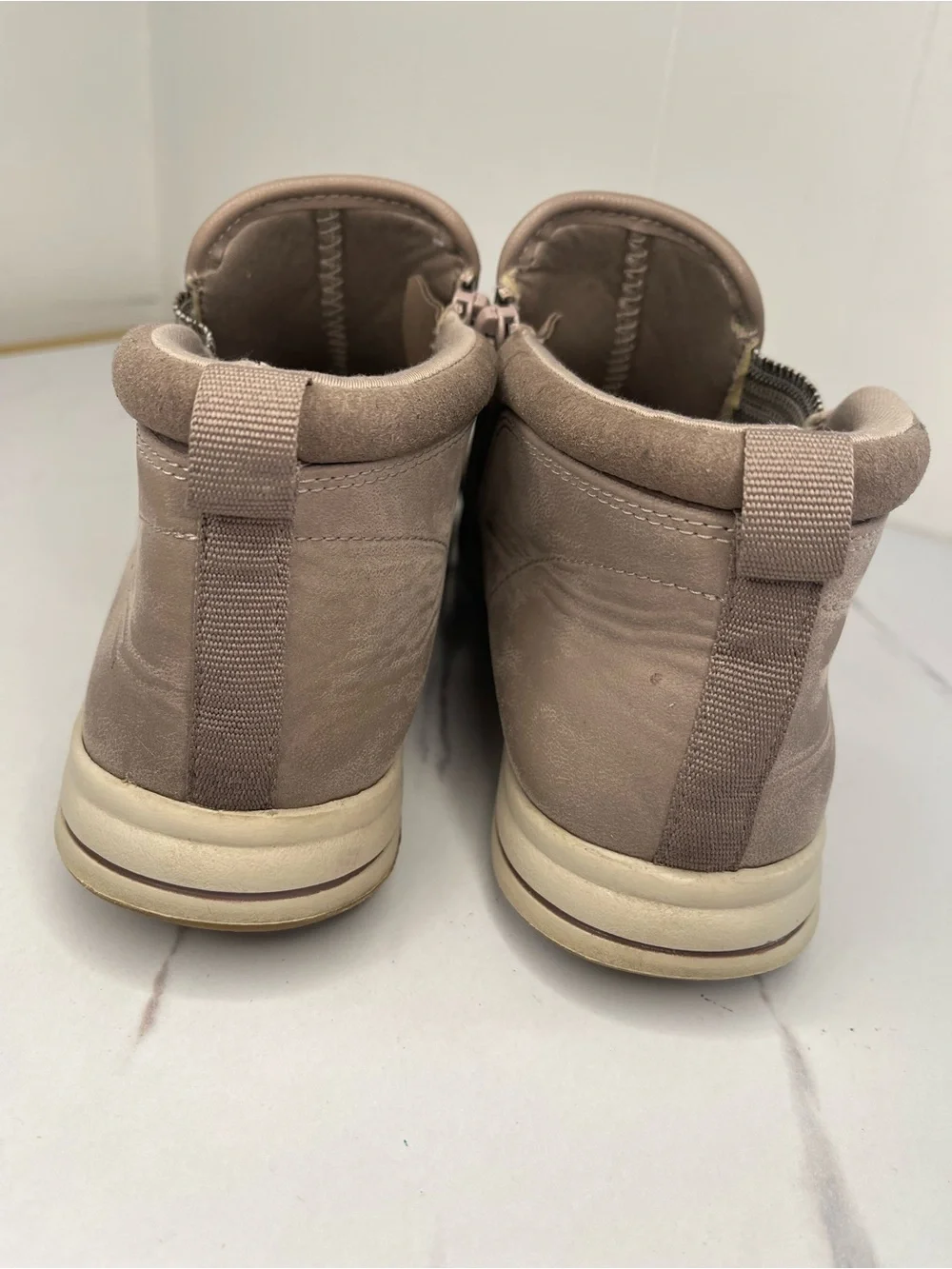 Clarks Cloudsteppers Casual Booties-Breeze Clover-Taupe- Size 8.5M